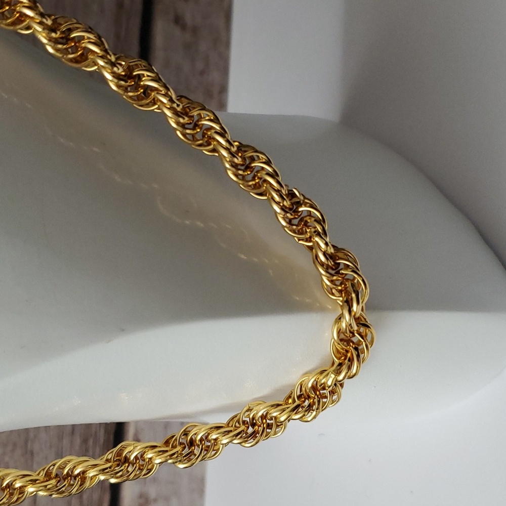 Stamped 18K Gold Rope Twisted Rope Italian Plated Necklace - Picture 3 of 6